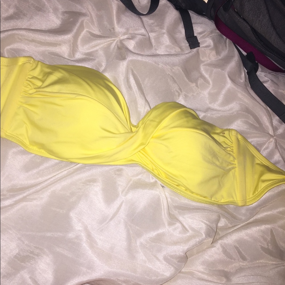 M/M